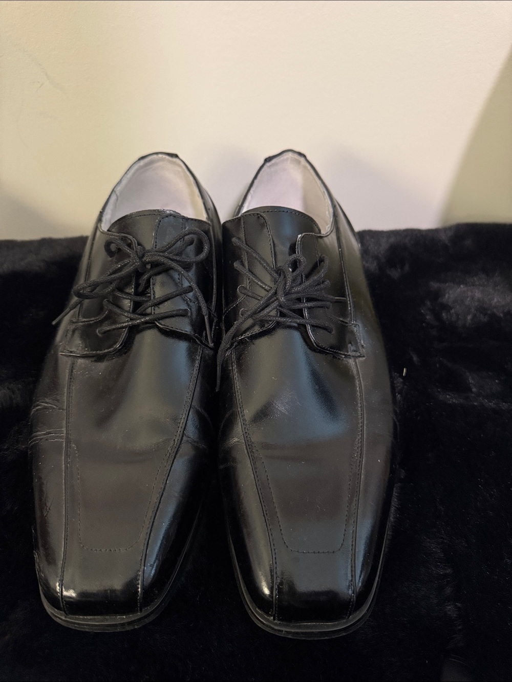 Stacy Adams Black Leather Lace-Up Oxfords